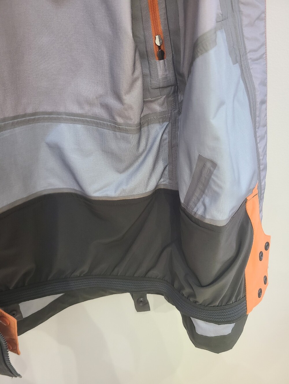 MEC Trackback Ski Jacket - Picture 10 of 15